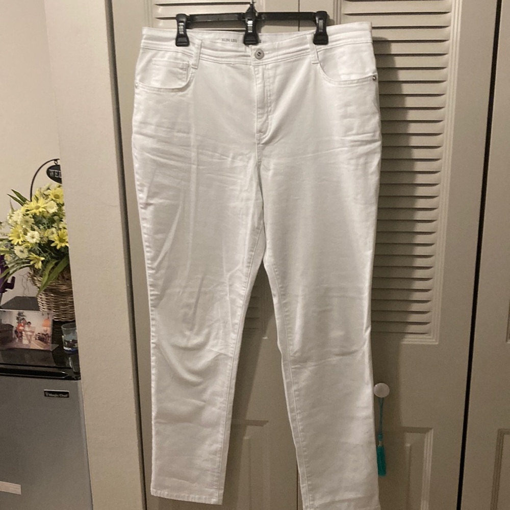 Style And Company Slim Leg White Jeans.